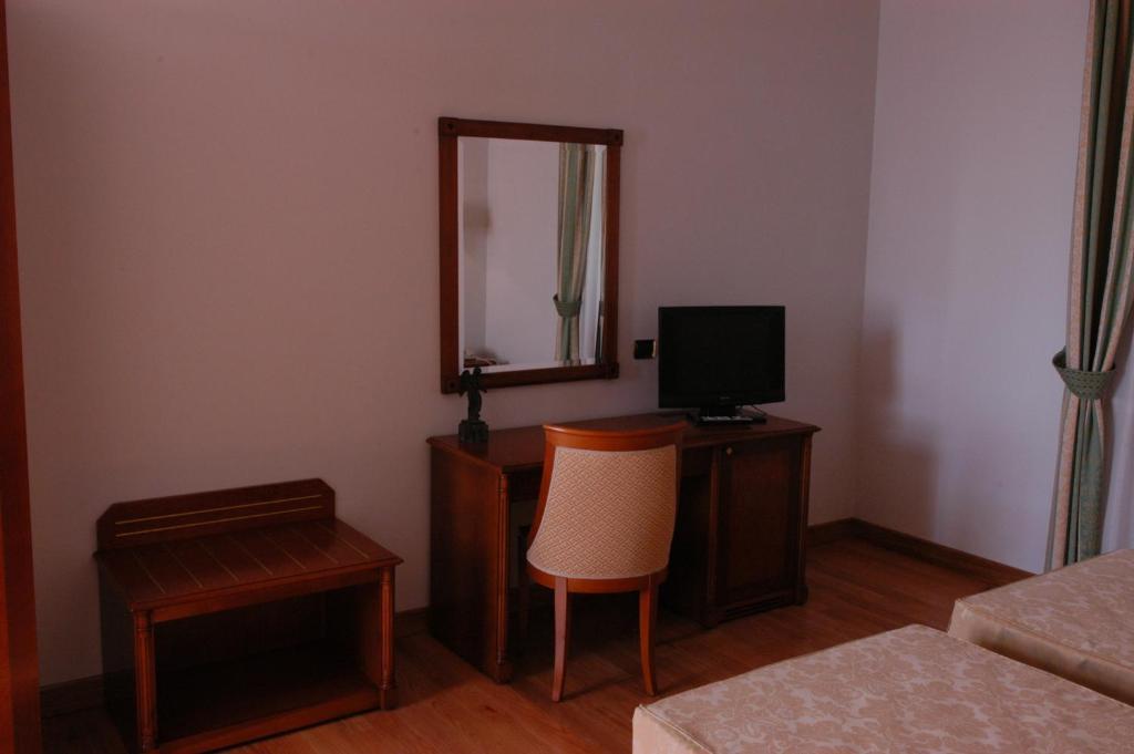 Pilgrim'S Hotel Cicognolo Extérieur photo